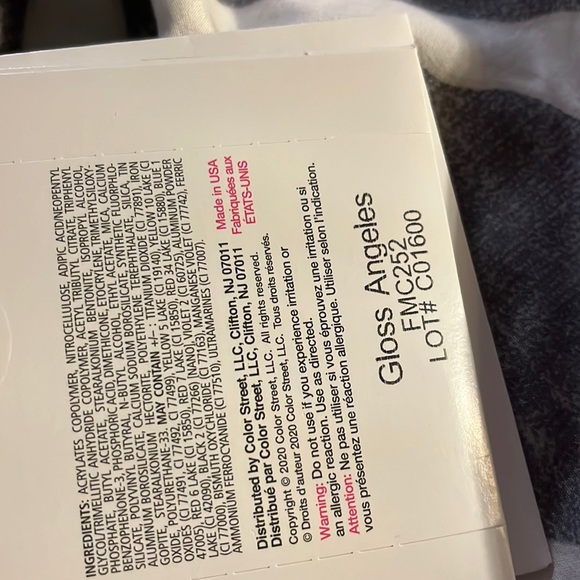 Color Street Nail Set Gloss Angeles - Picture 2 of 2